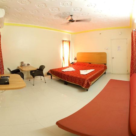 Hotel Panchavati Aurangābād Extérieur photo
