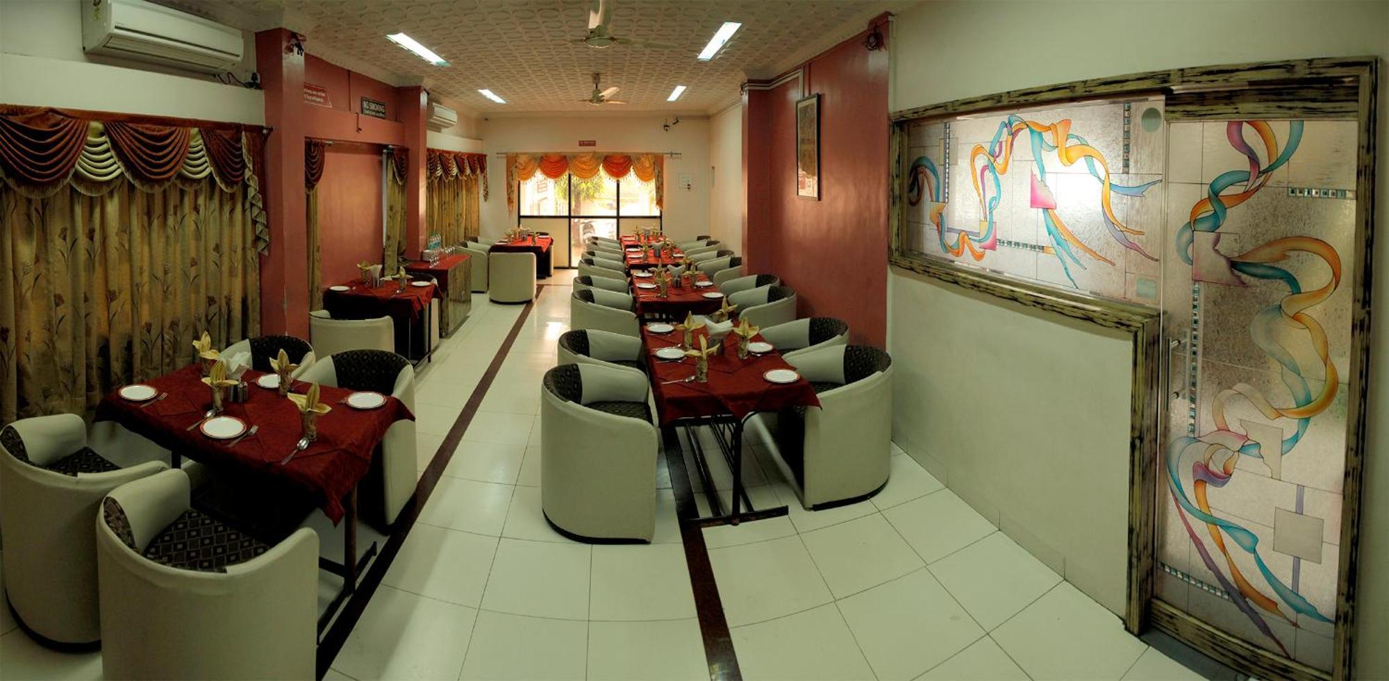 Hotel Panchavati Aurangābād Extérieur photo